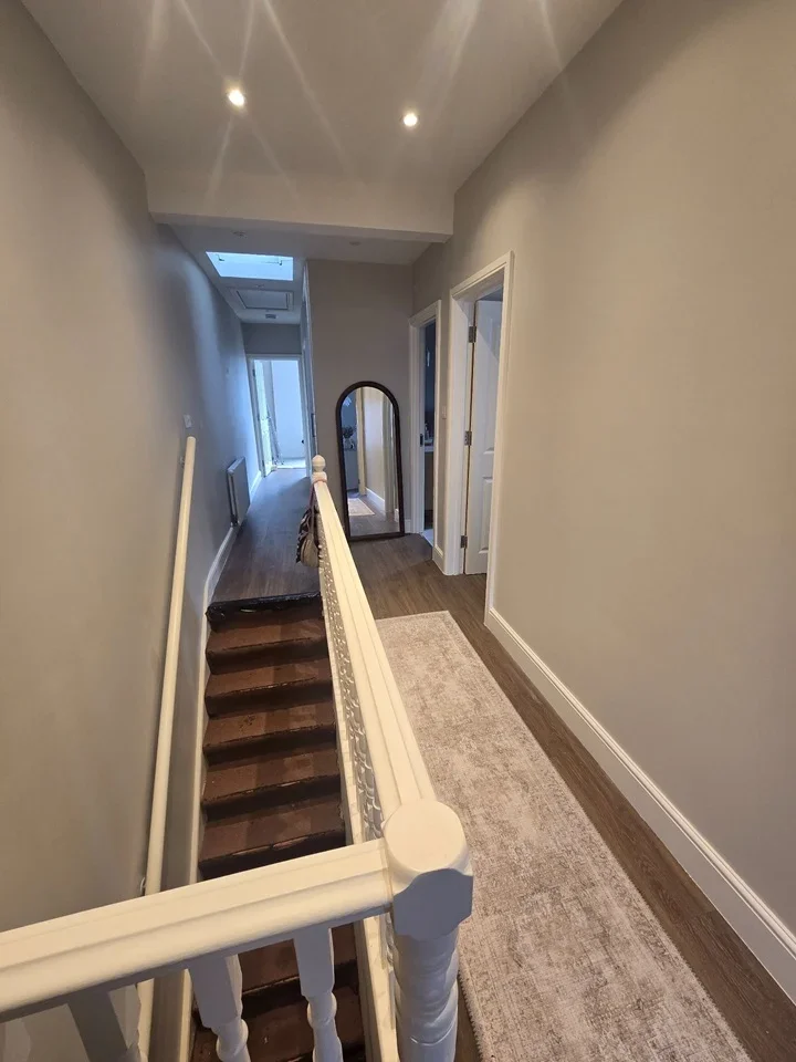 Room Melrose Avenue in Greater London