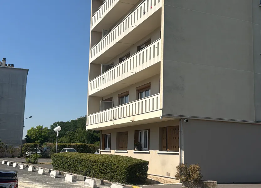 Appartement Rue de l'Angélus à Le Blanc-Mesnil