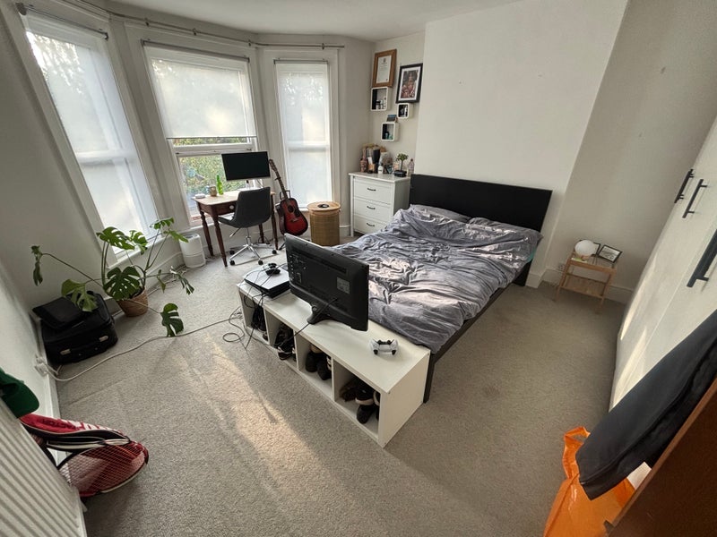 Room Devonshire Road in Greater London