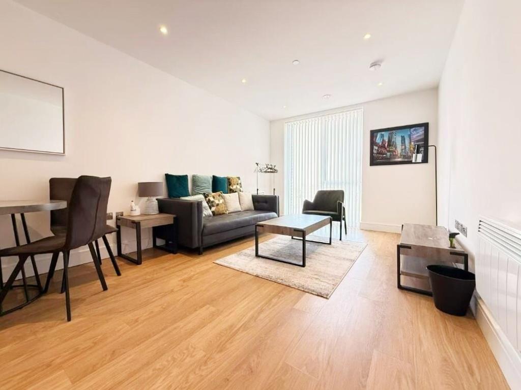 Flat Pershore Street in Birmingham