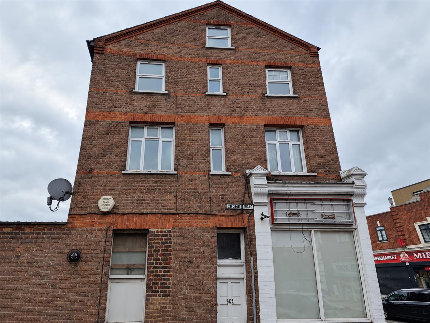 Flat St Albans Road in Watford