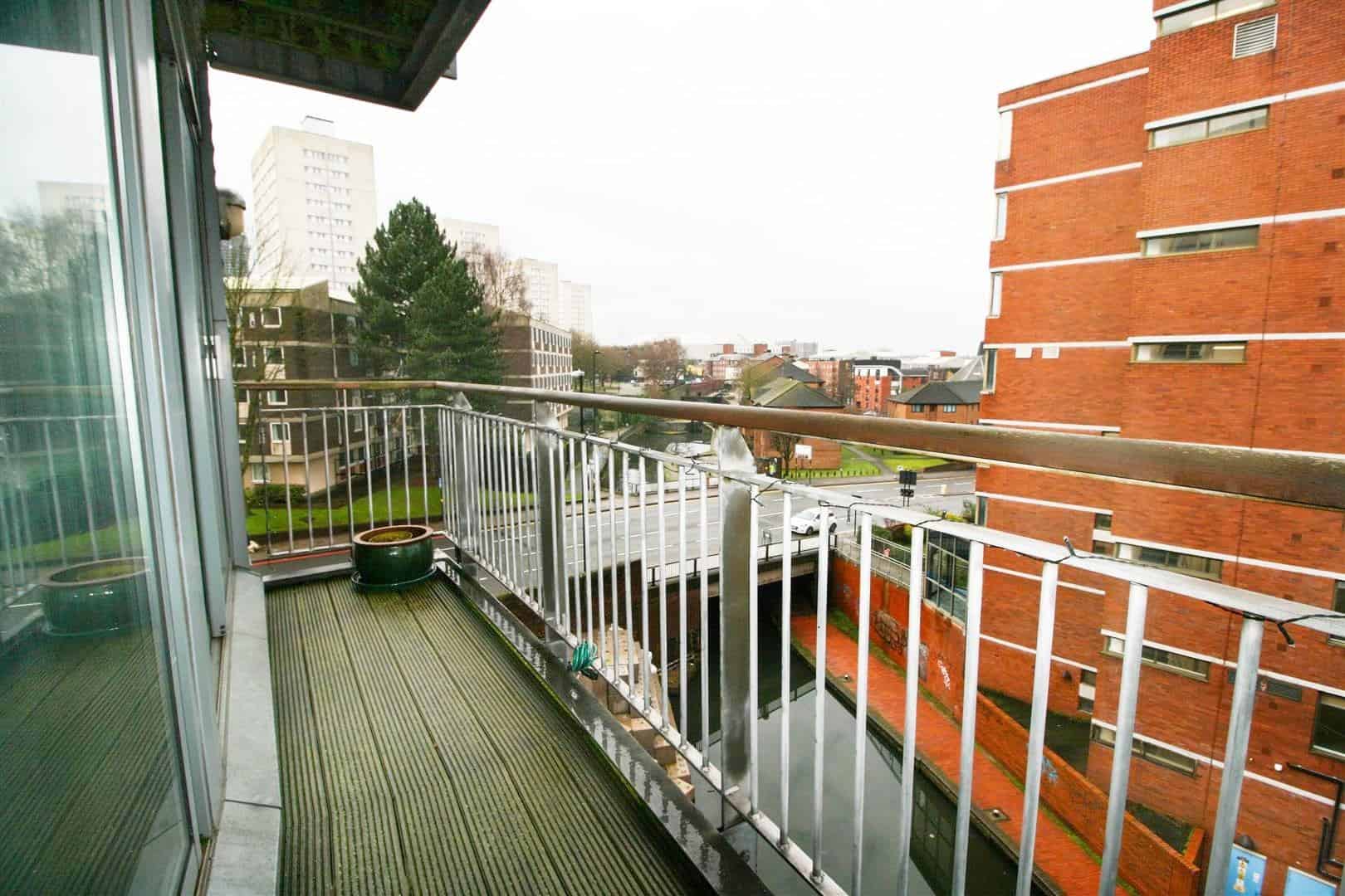 Flat Fleet Street in Birmingham