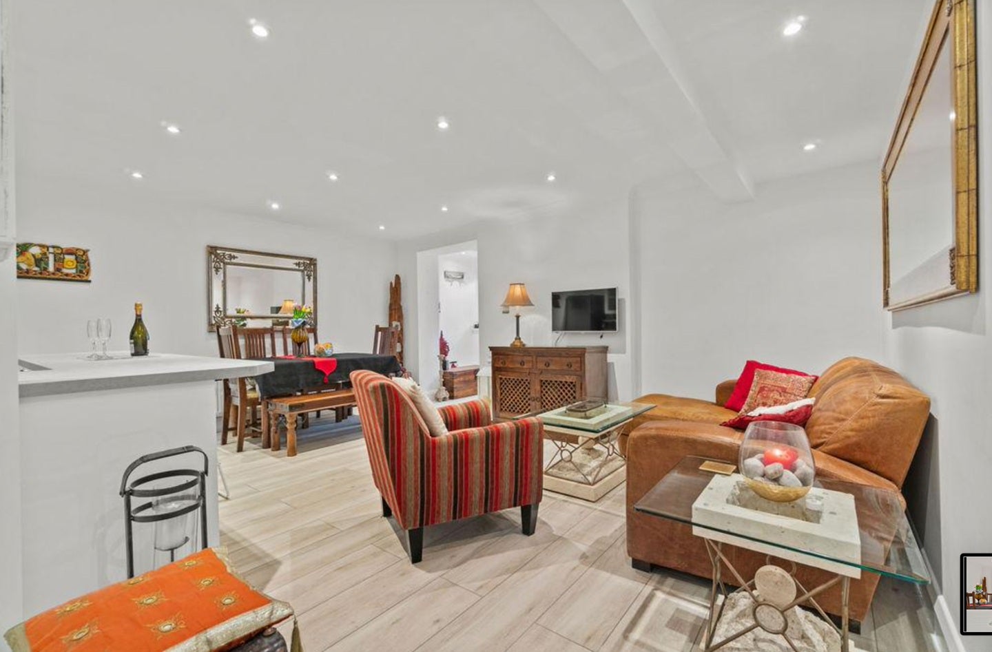 Flat Matheson Road in Greater London