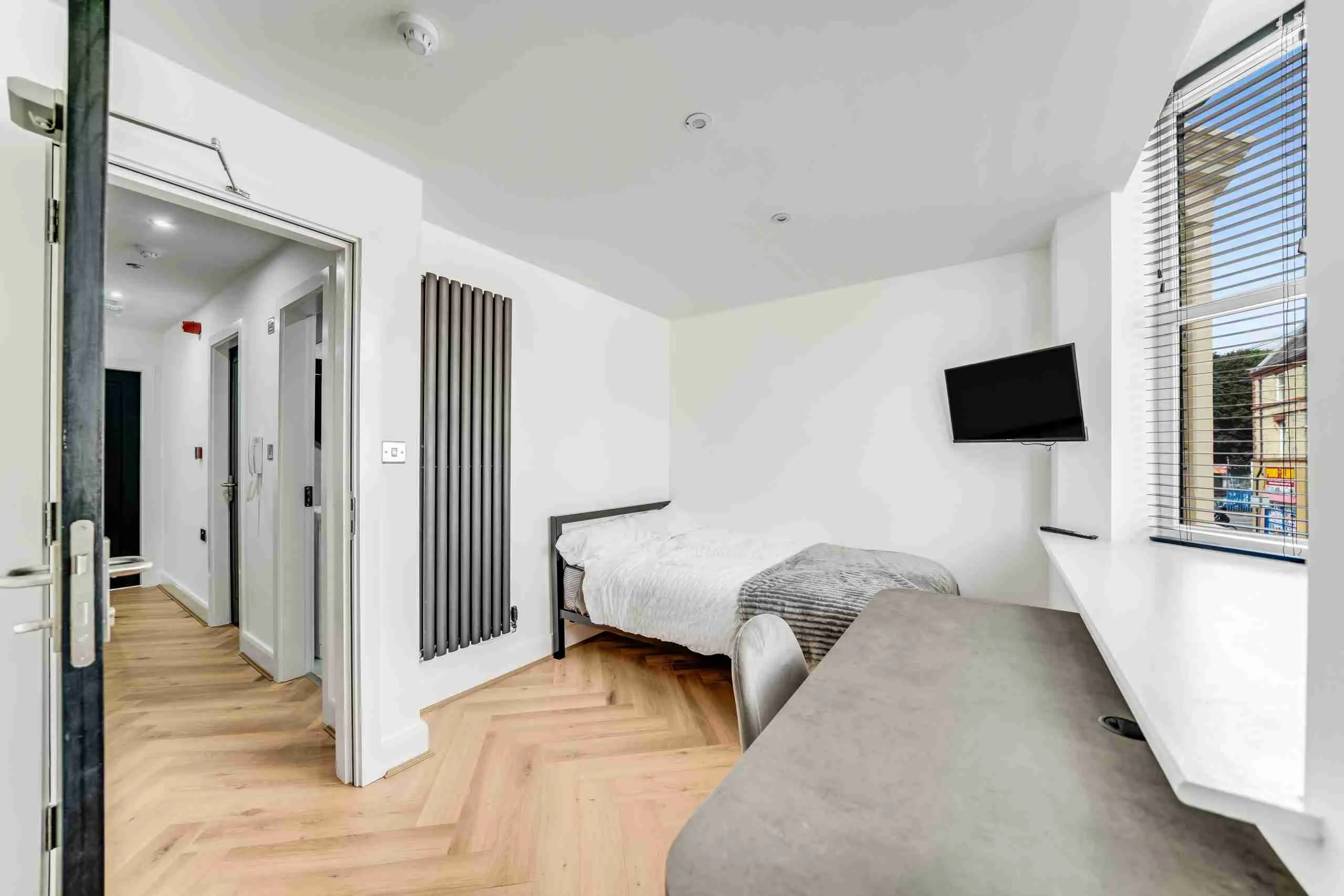 Room Empress Road in Liverpool