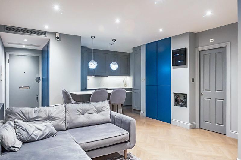 Flat Portman Square in City of Westminster