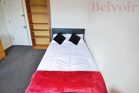 Room Bourne Road in Cambridge