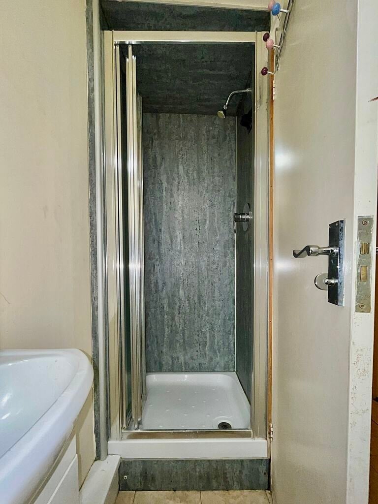 Room Anson Road in Greater London