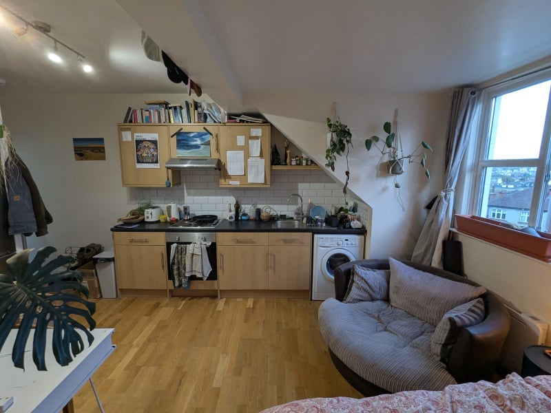 Room Redland Road in Bristol