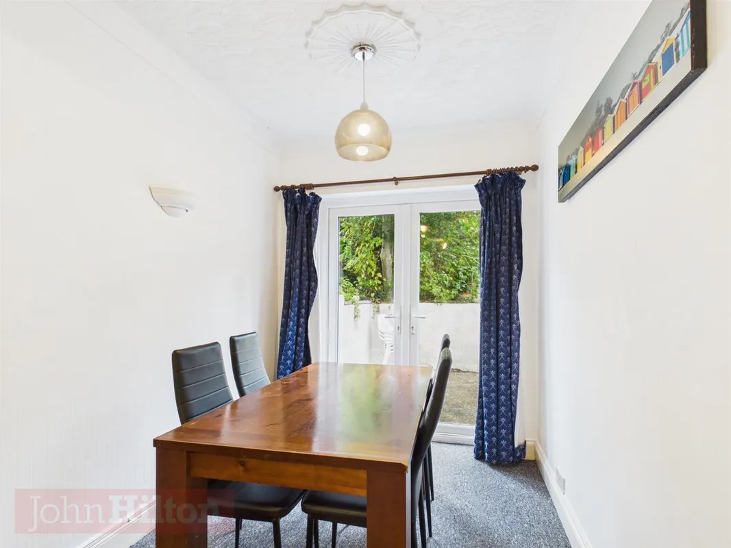 Flat Baden Road in Brighton