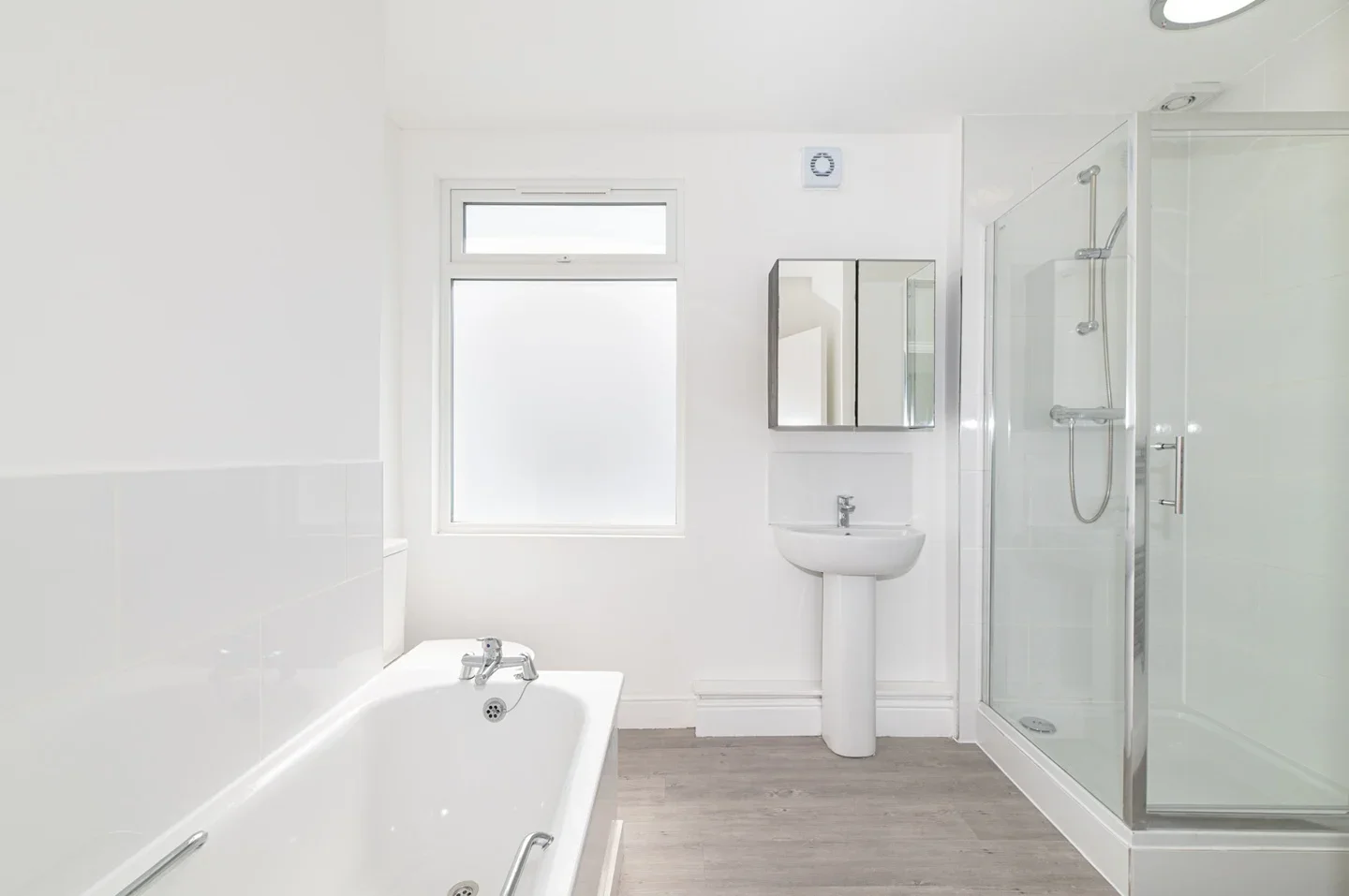 Flat Marmion Mews in Greater London