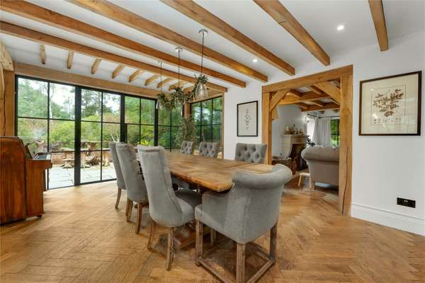 House Dukes Covert in Surrey Heath