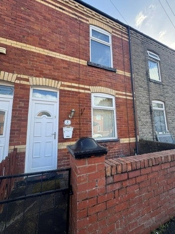 Flat May Street in Golborne