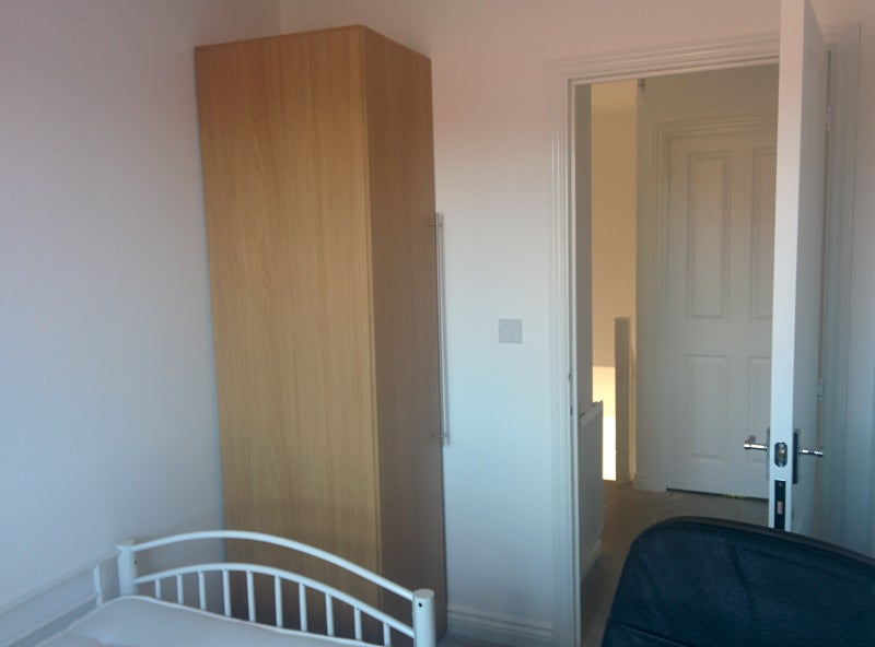 Room Cheshire Close in Coventry