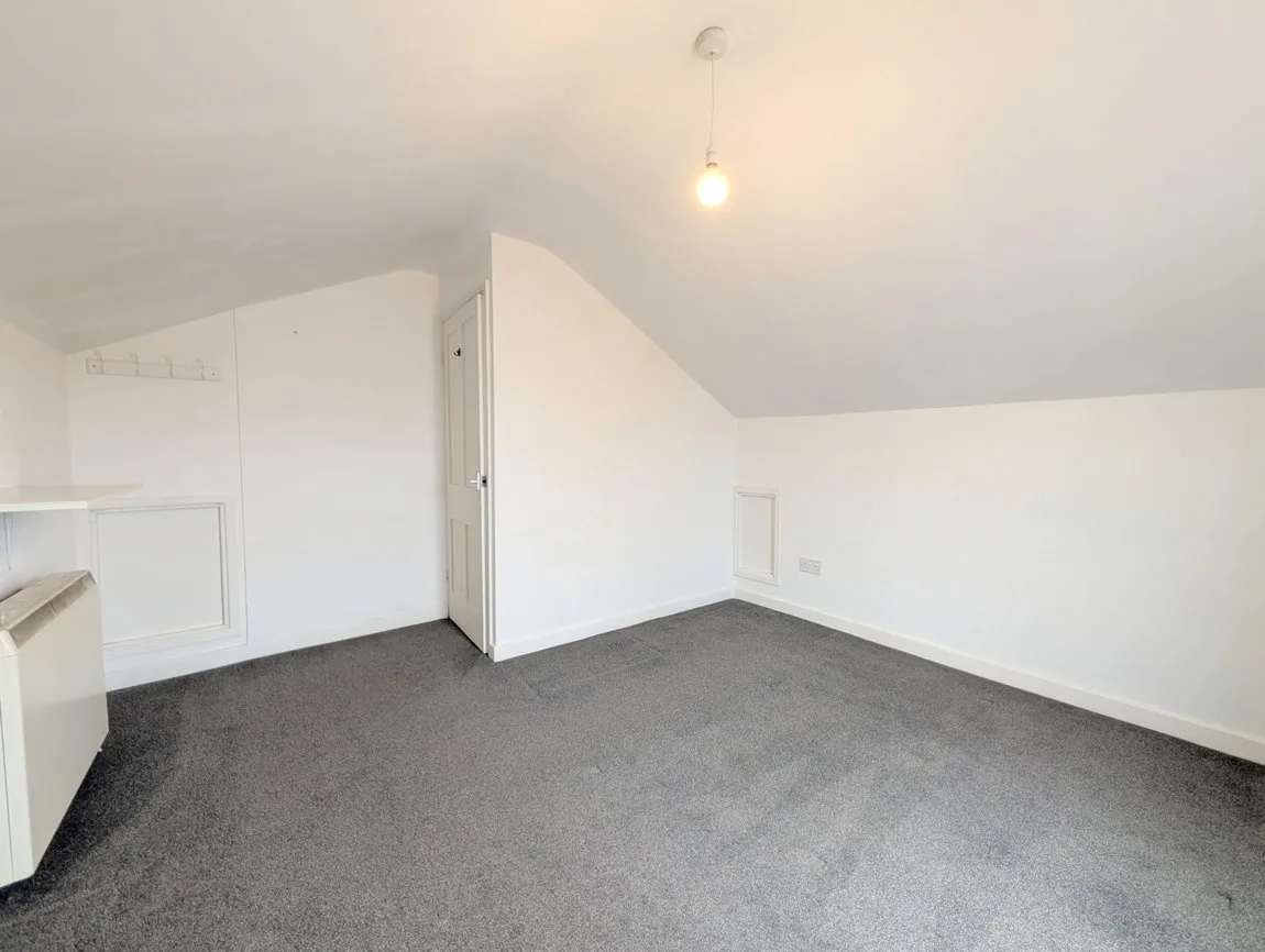 Flat Cavendish Road in Southport