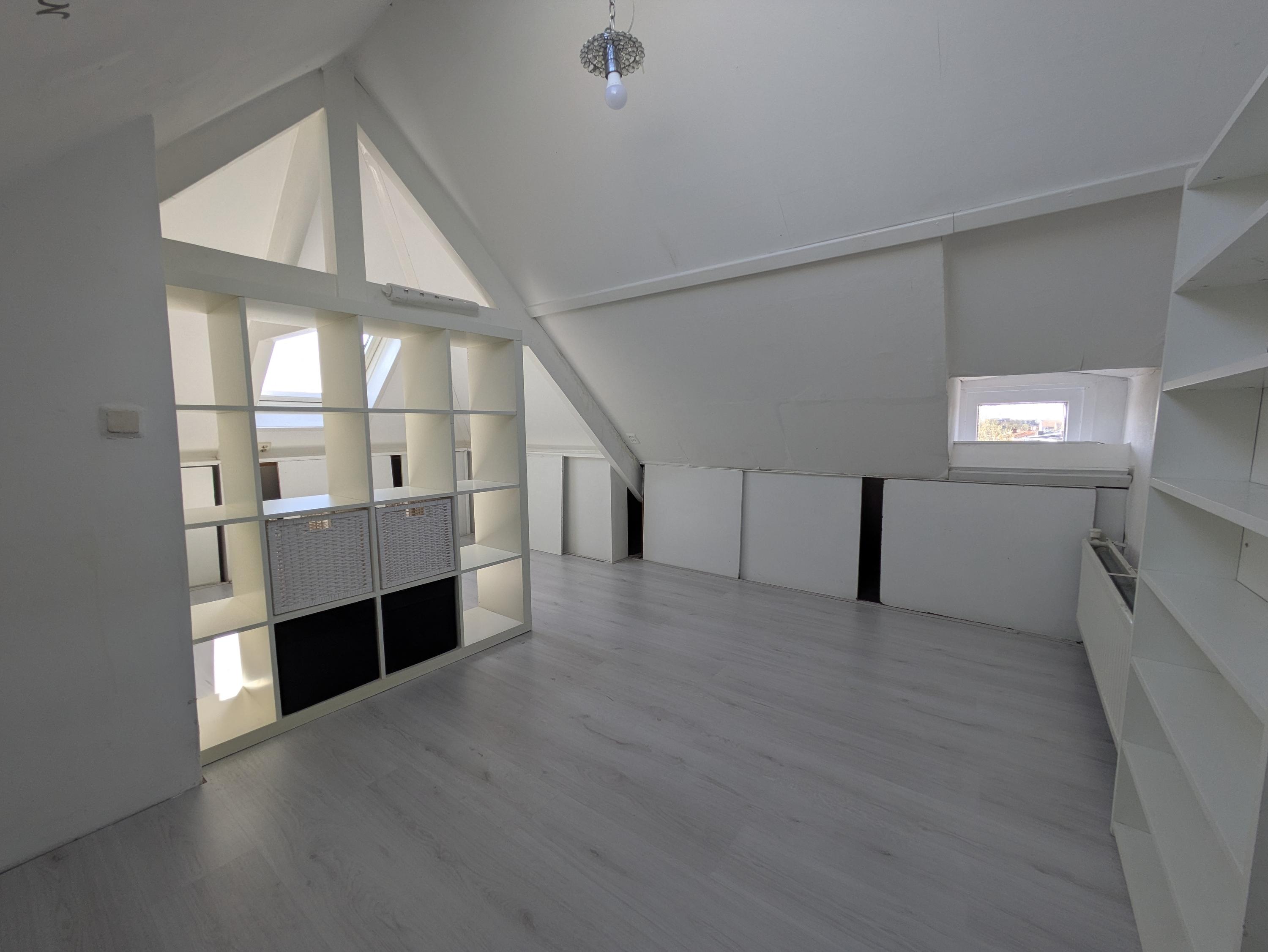 Hoekwoning te koop: Johan Willem Frisostraat 43, Sneek