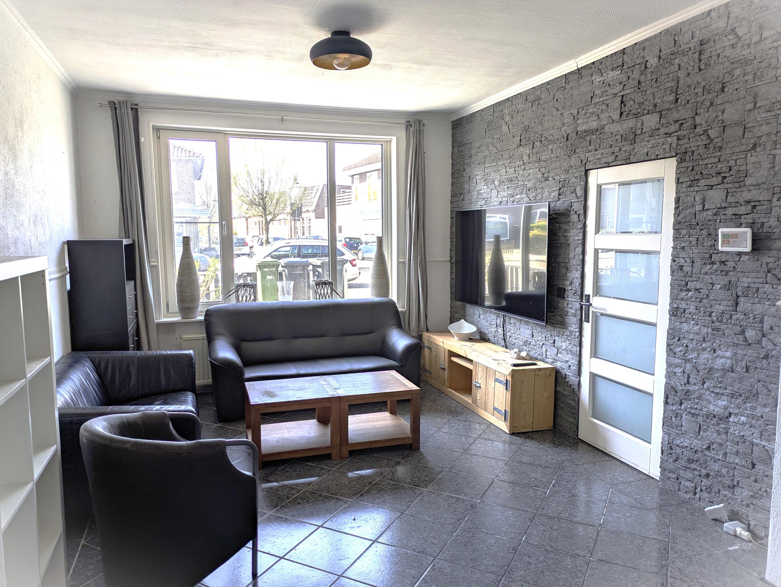 Hoekwoning te koop: Johan Willem Frisostraat 43, Sneek