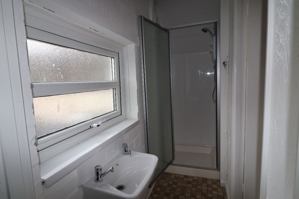Room High Road in Fenland District