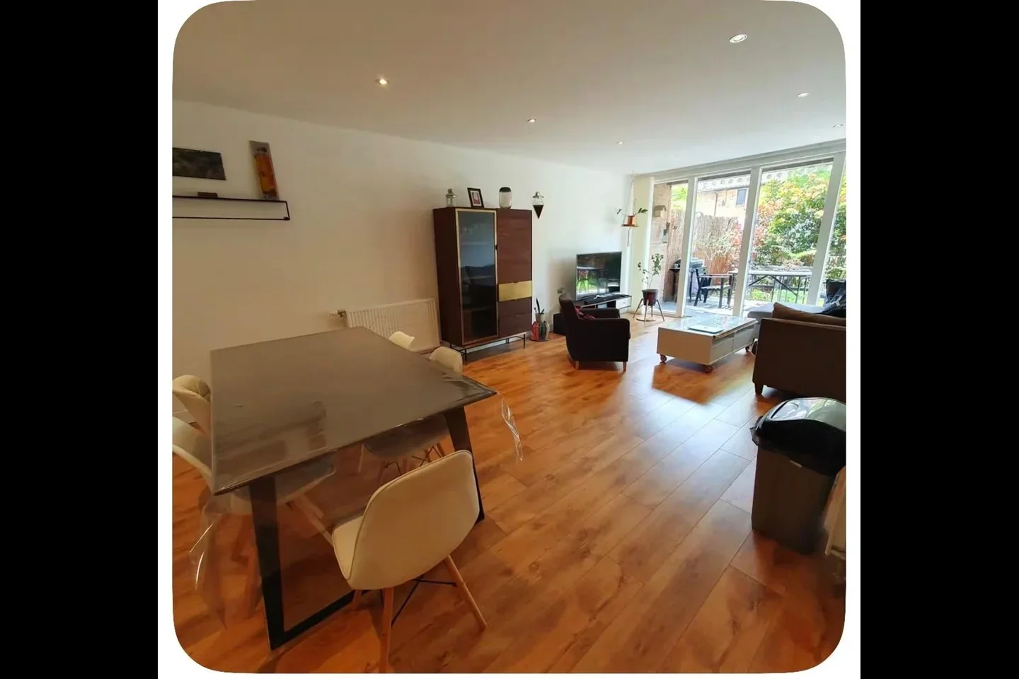 Room Clarissa Street in Greater London
