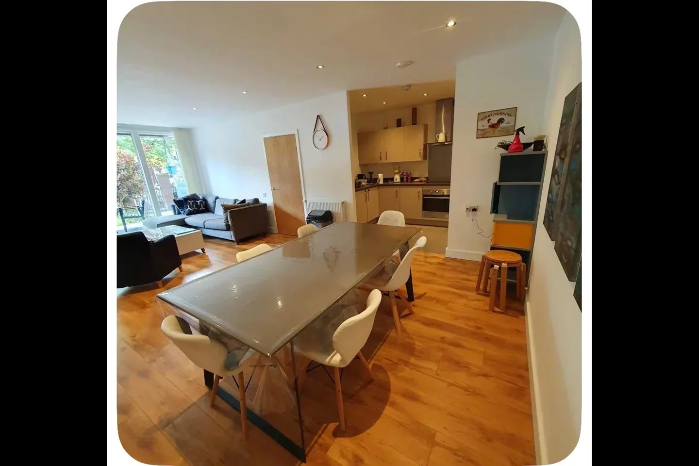 Room Clarissa Street in Greater London