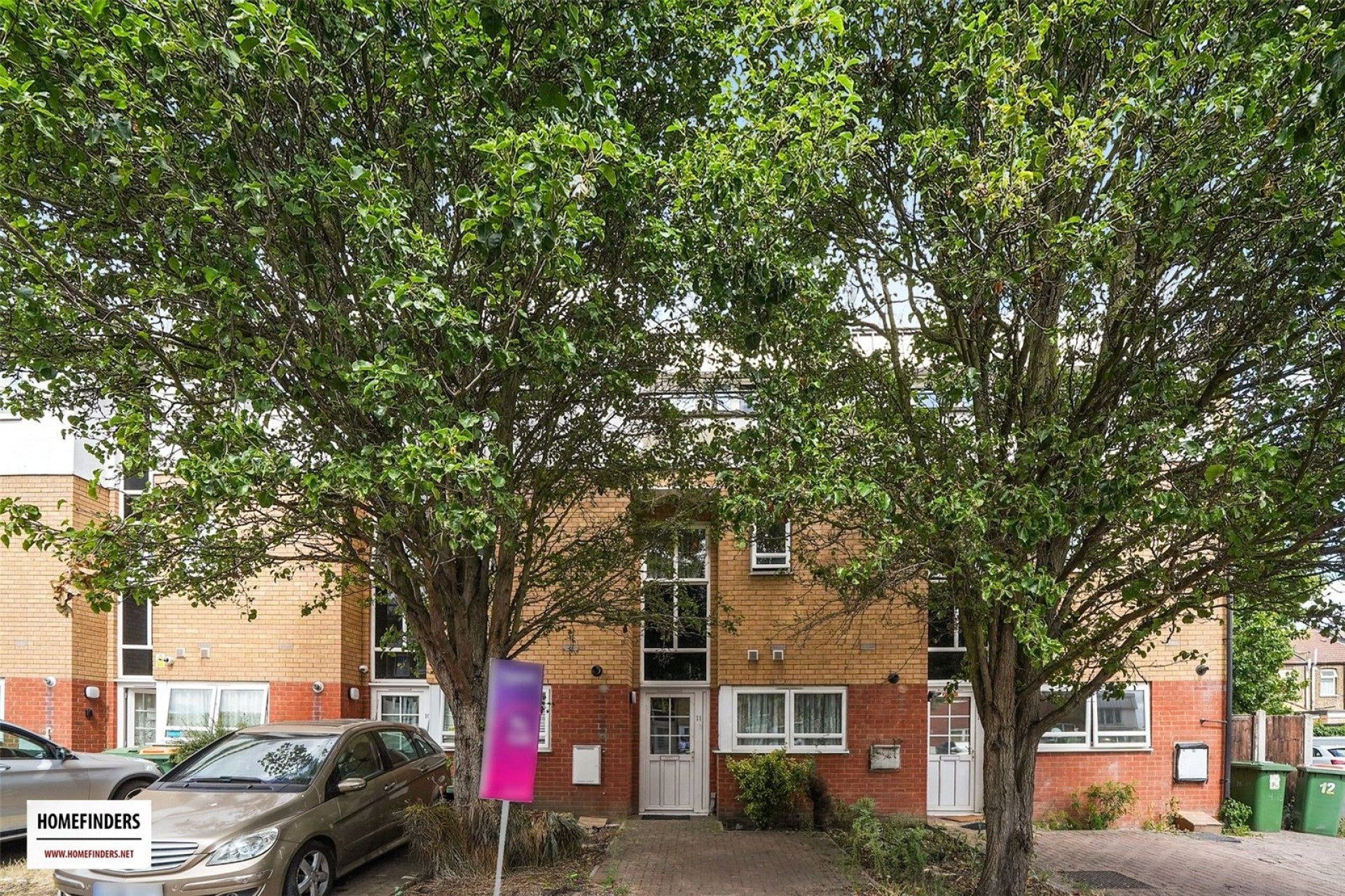 House Elderberry Way in Greater London