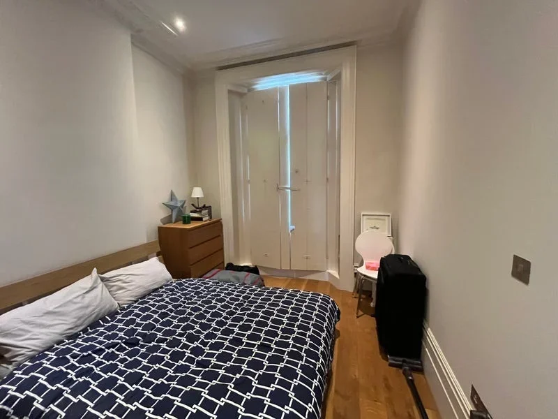 Flat West Road in Greater London