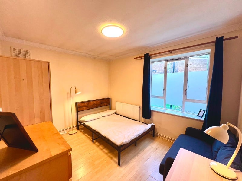 Room Windsor Street in Greater London