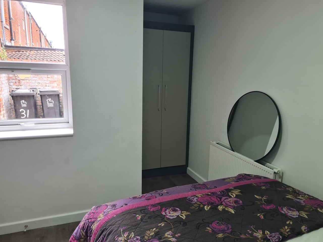Room Otway Street in Preston