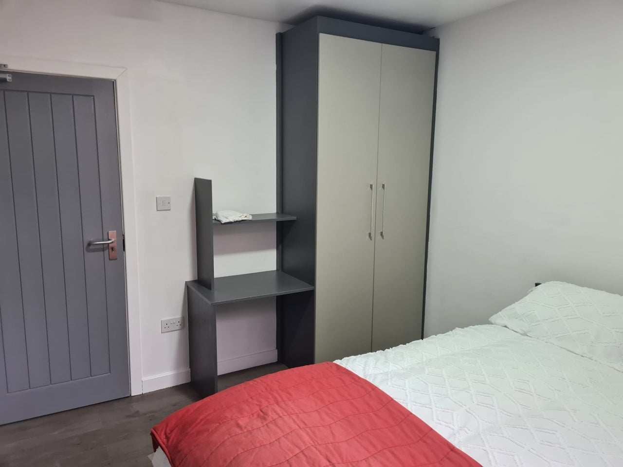 Room Otway Street in Preston