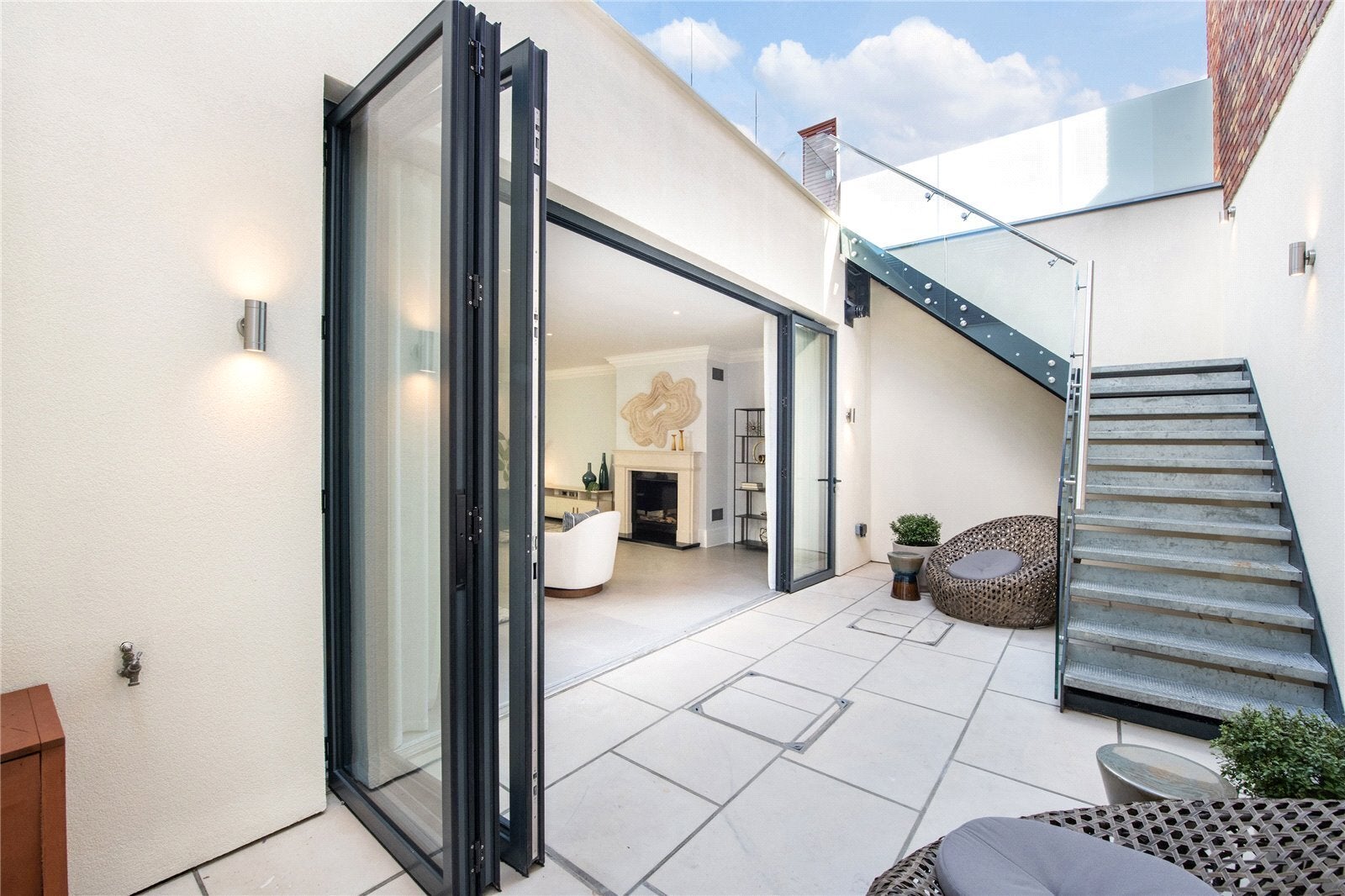 House Kings Road in Greater London