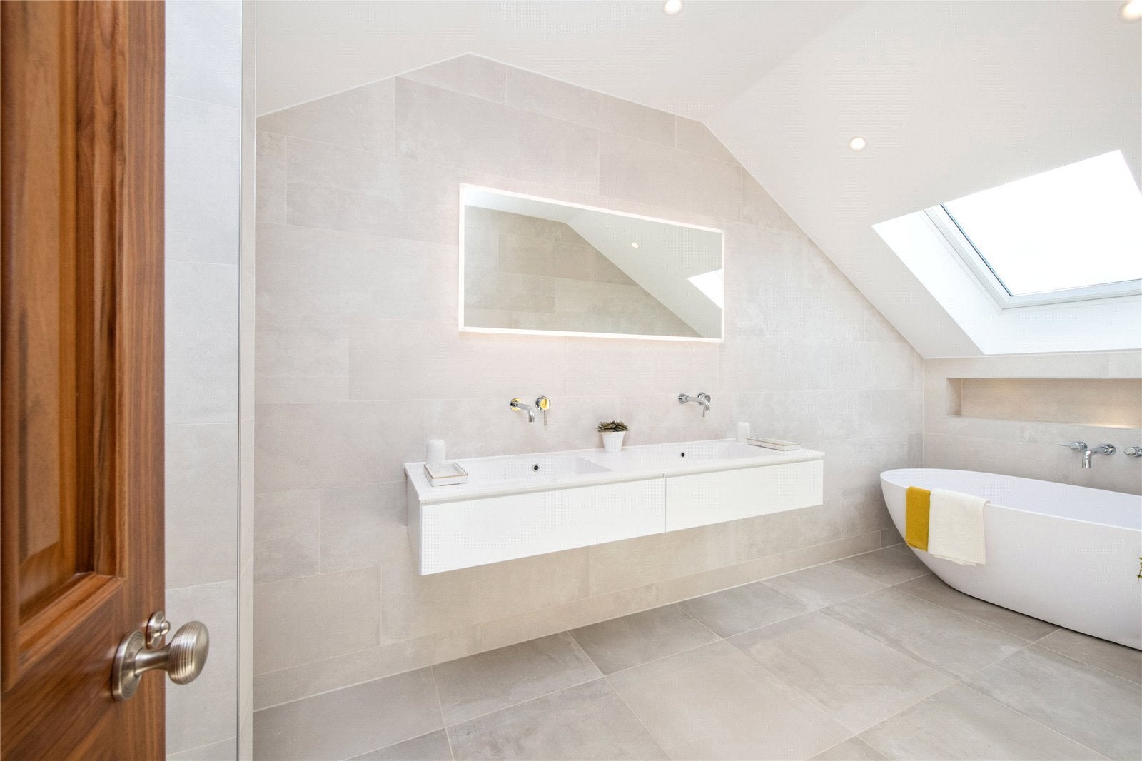 House Kings Road in Greater London