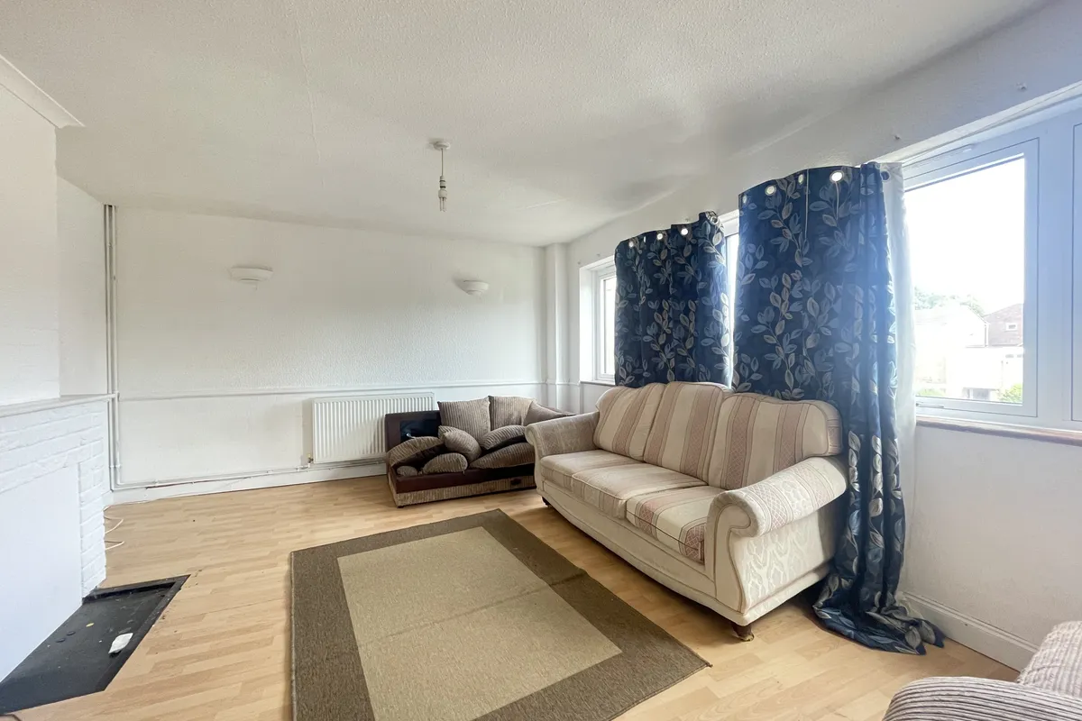 Flat Fennycroft Road in Dacorum