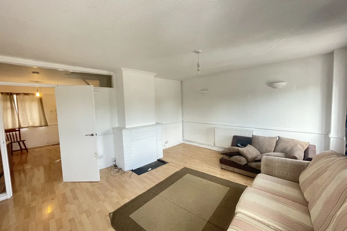Flat Fennycroft Road in Dacorum