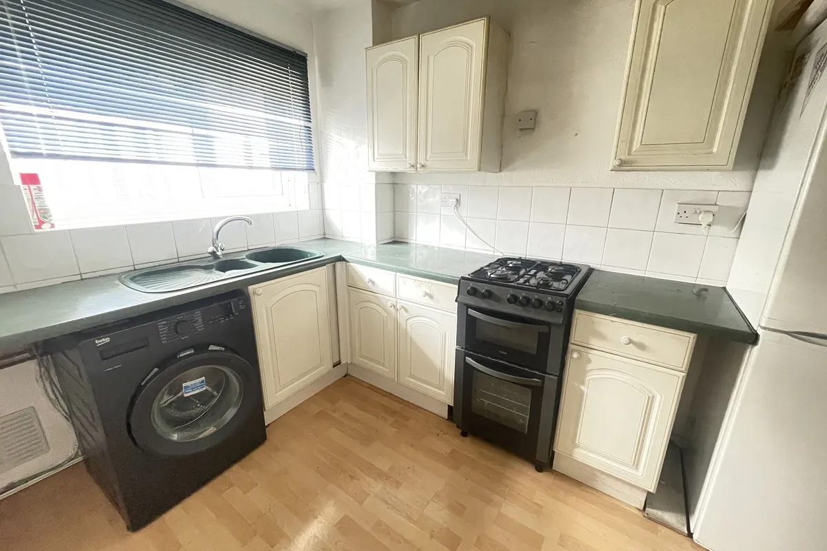 Flat Fennycroft Road in Dacorum