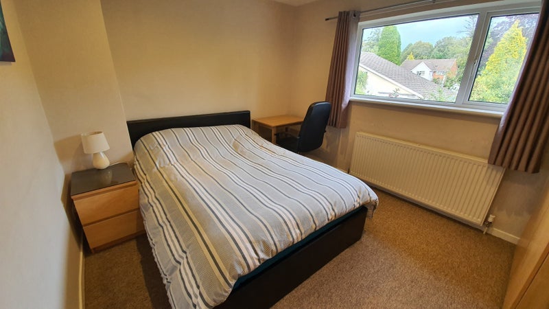 Room Spring Plat in Crawley