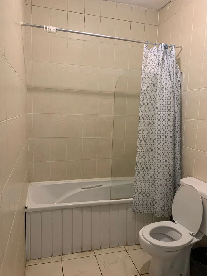 Room De Grey Street in Hull