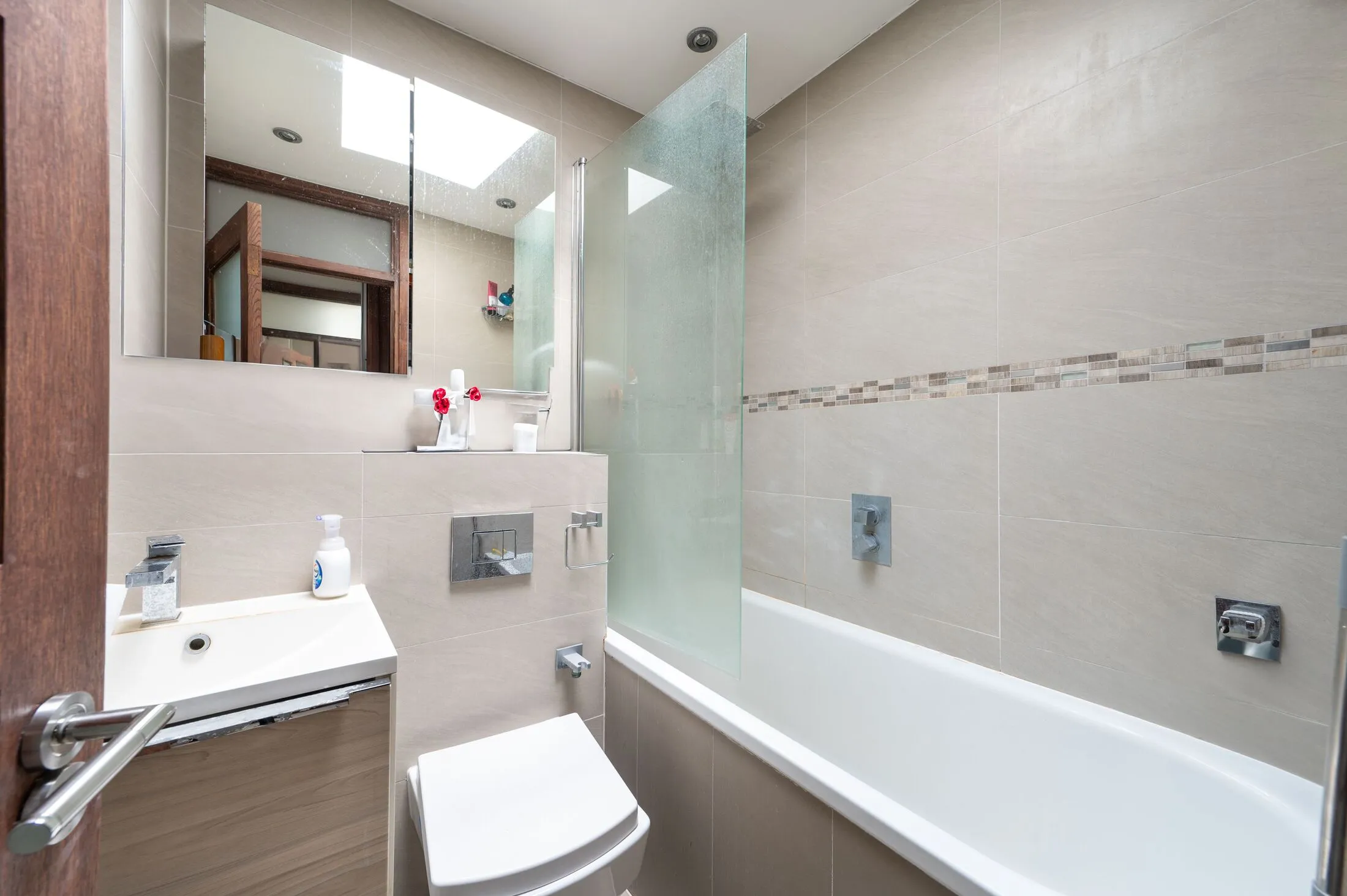 Flat Porchester Road in City of Westminster