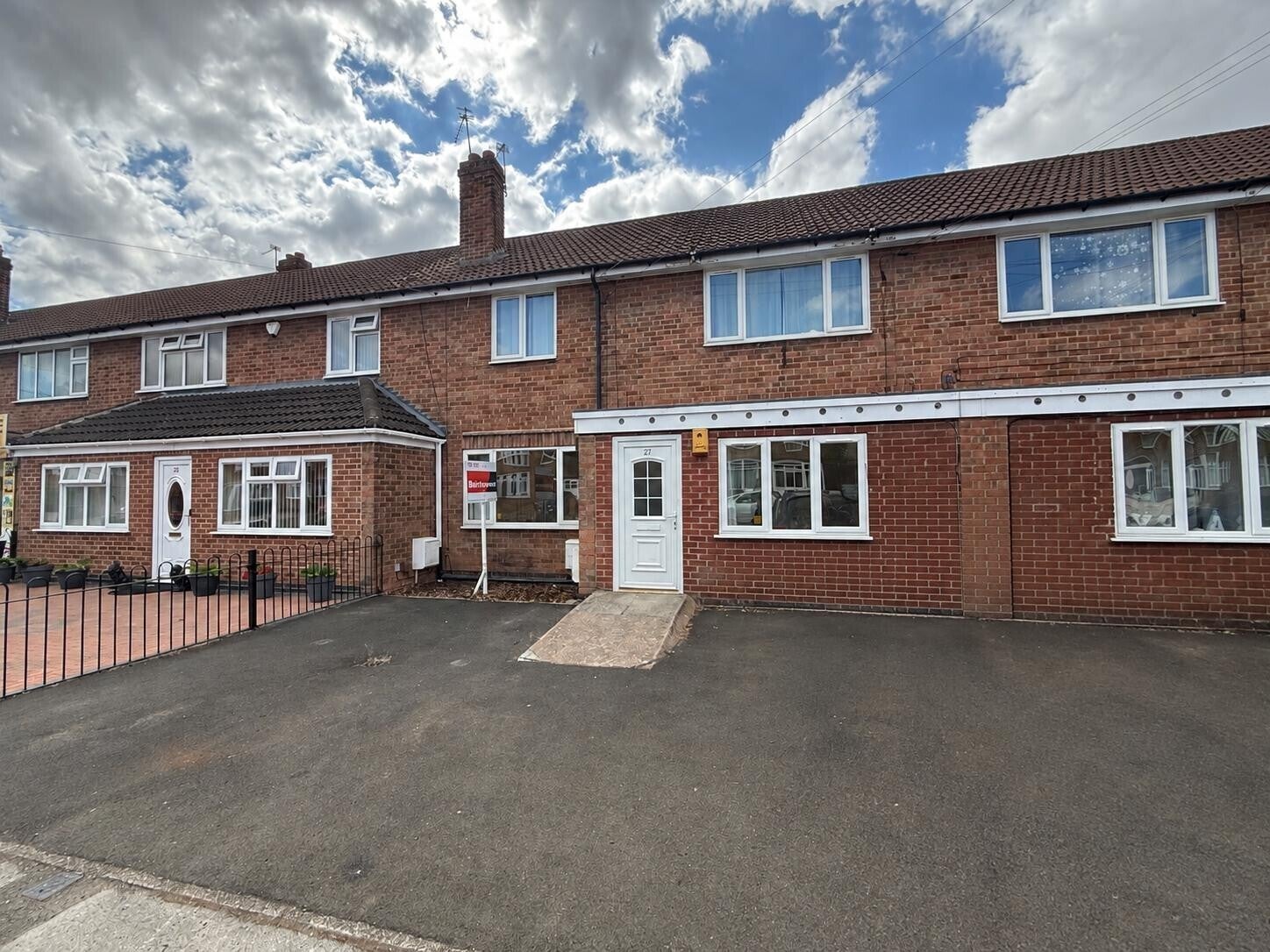 Flat Woodstock Road in Nottingham