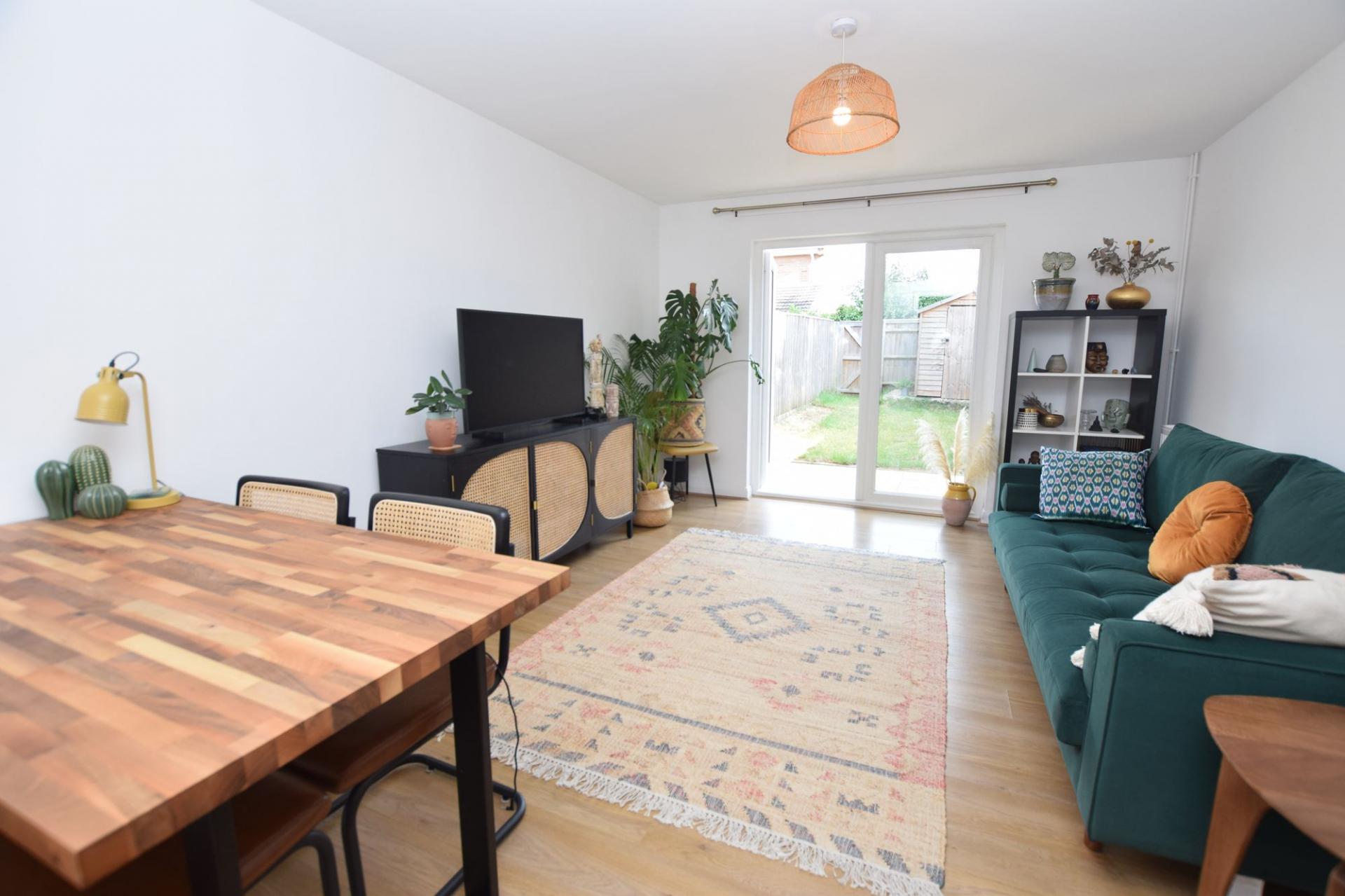 House Axtell Close in Cherwell District