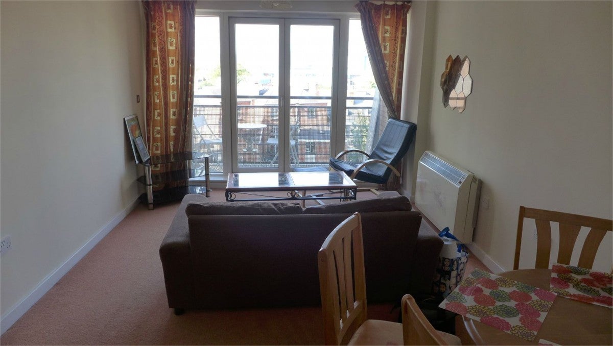 Flat The Quadrant in Coventry
