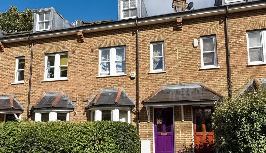 House Cressingham Road in Greater London