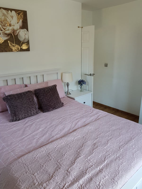 Room Hart Avenue in Nottingham