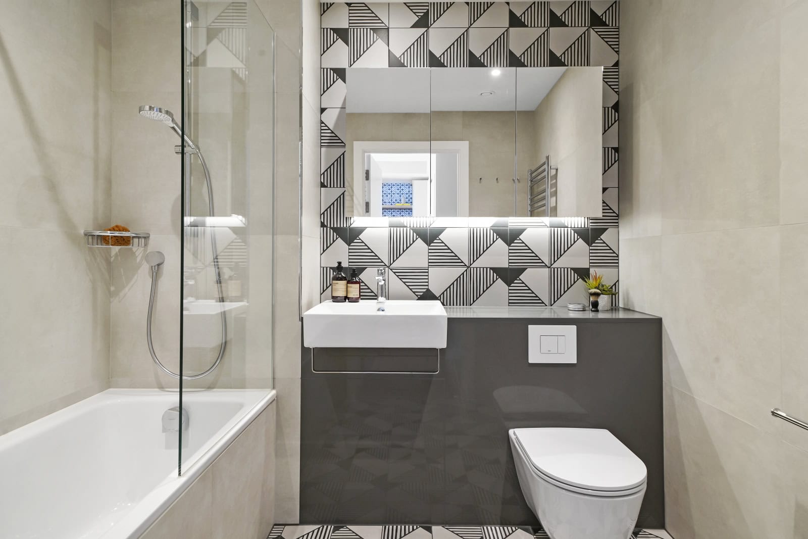 Flat Anthems Way in Greater London