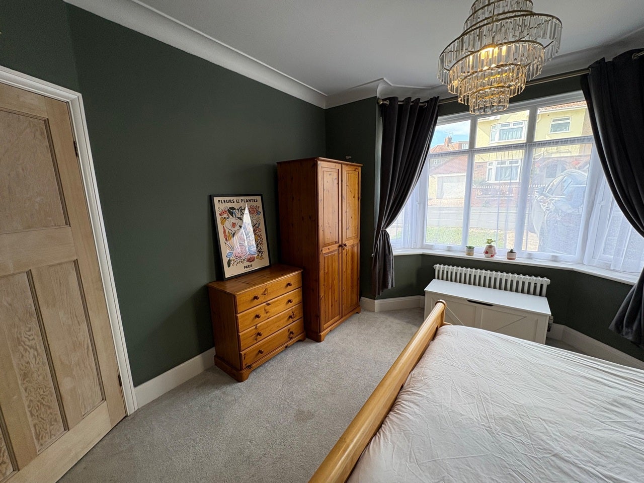 Room Hulse Road in Bristol