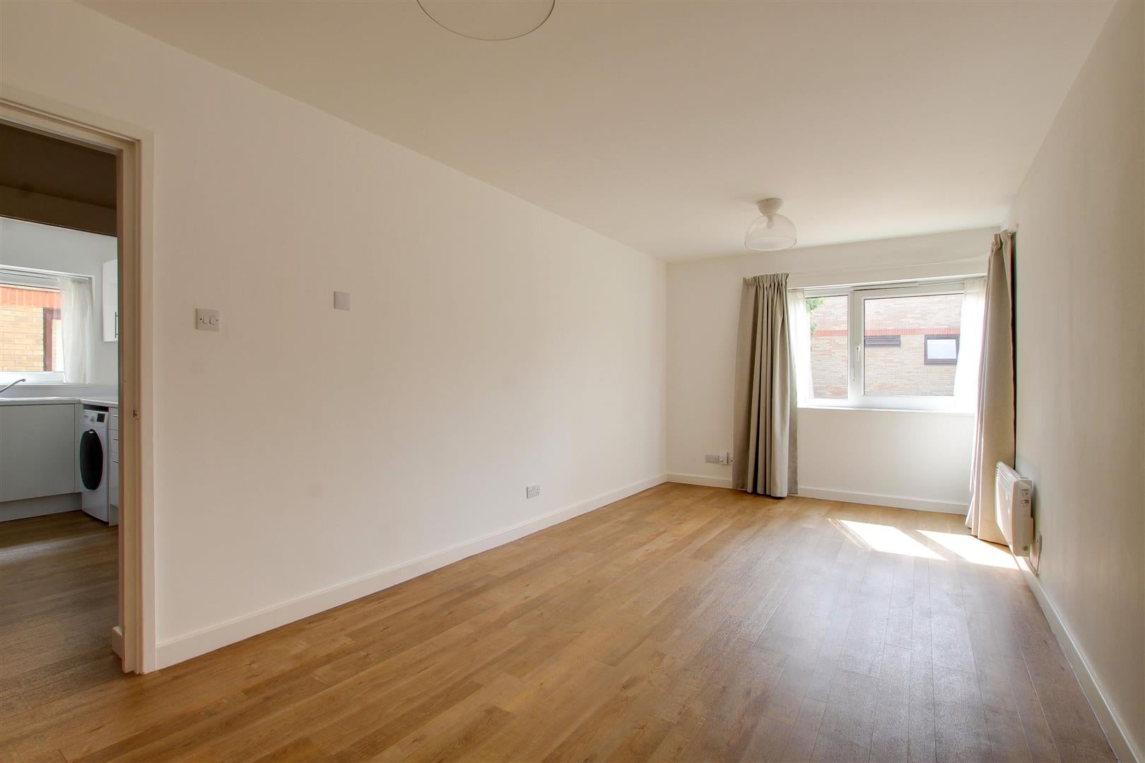 Flat Beaulands Close in Cambridge