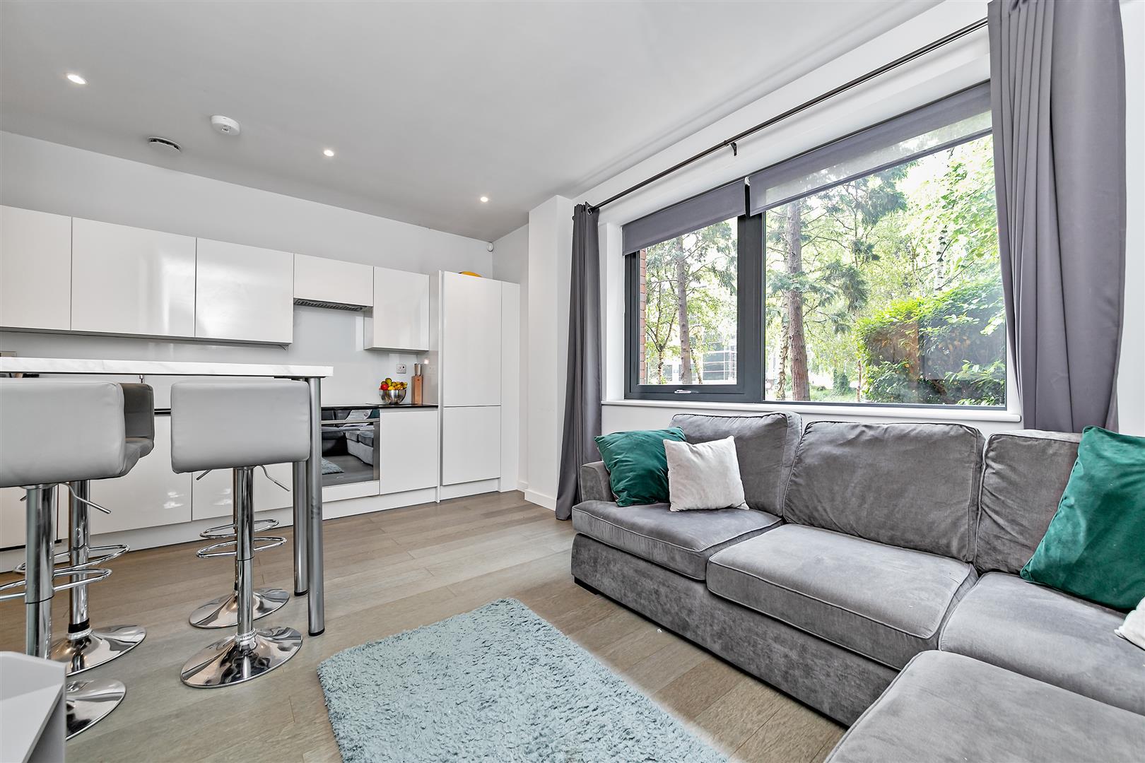 Flat Everard Close in St Albans