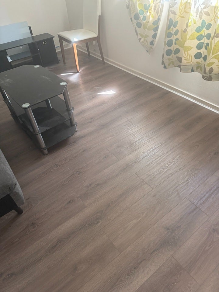 Flat Studio Walk in London
