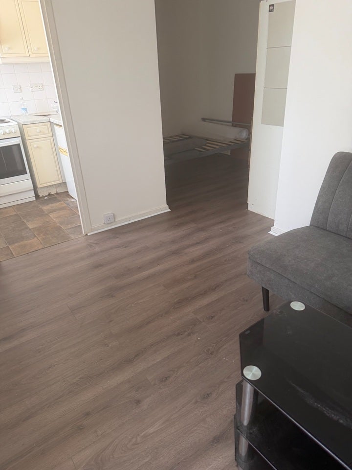 Flat Studio Walk in London