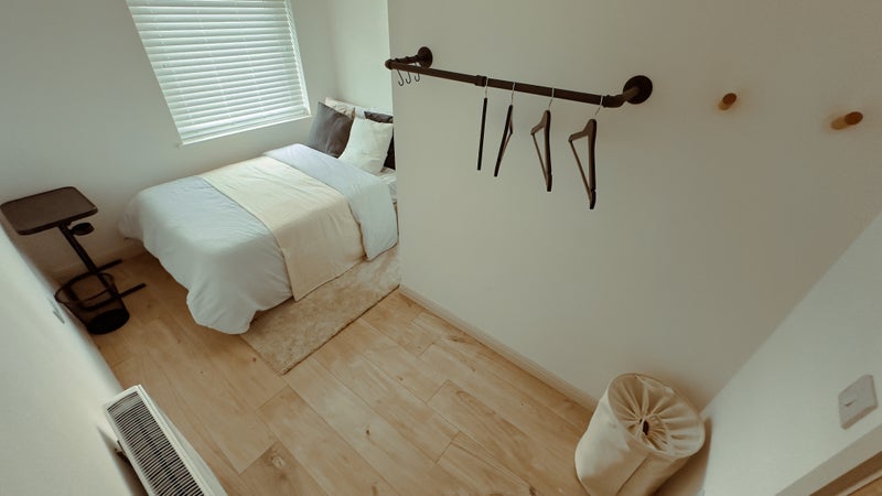 Room Runnymead Avenue in Bristol