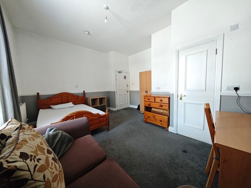 Room Blake Street in Carlisle