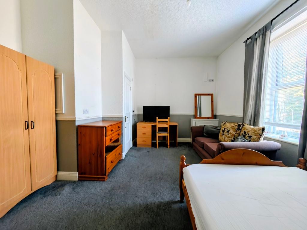 Room Blake Street in Carlisle